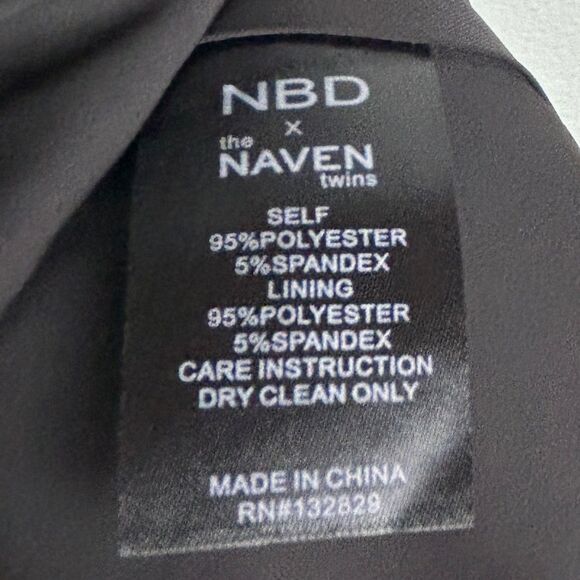 NBD x Naveen Twins REVOLVE Little Black Mini Dress Cutouts Zip Clubwear Party XS - Picture 9 of 10